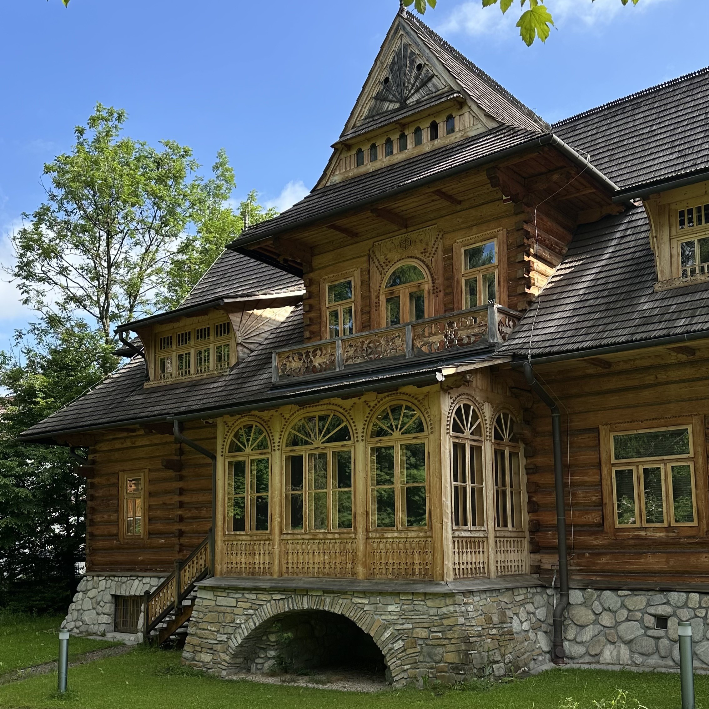 Galeria Sztuki w Willa Oksza