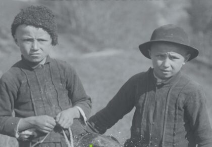 MALI GAZDOWIE. DZIECIŃSTWO POD TATRAMI