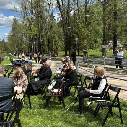 Uroczyste obchody upamiętniające 82. rocznicę rozstrzelania więźniów Palace