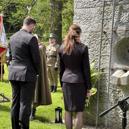 Uroczyste obchody upamiętniające 82. rocznicę rozstrzelania więźniów Palace