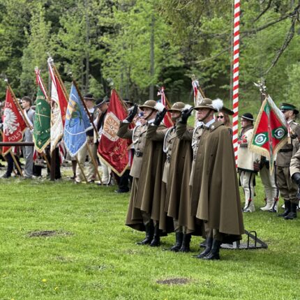 Uroczyste obchody upamiętniające 82. rocznicę rozstrzelania więźniów Palace
