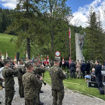 Uroczyste obchody upamiętniające 82. rocznicę rozstrzelania więźniów Palace