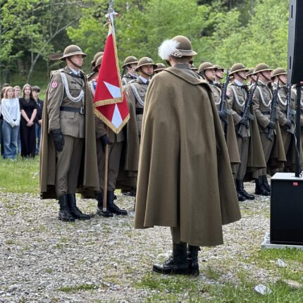 Uroczyste obchody upamiętniające 82. rocznicę rozstrzelania więźniów Palace