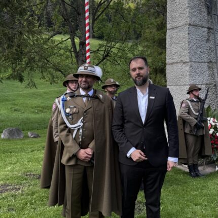 Uroczyste obchody upamiętniające 82. rocznicę rozstrzelania więźniów Palace