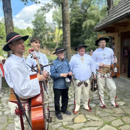 Korkosze na nowo w Czarnej Górze