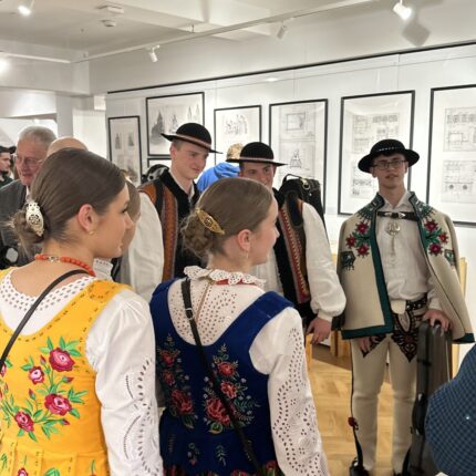 Wernisaż wystawy 150 lat Budowlanki w Zakopanem