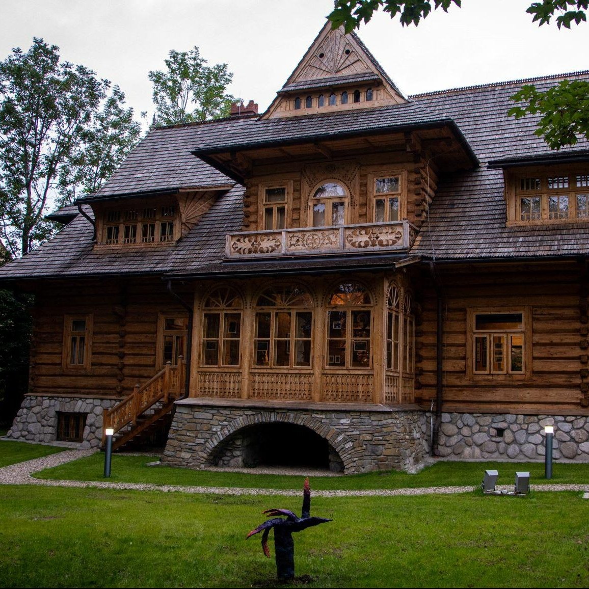 Galeria Sztuki w Willi Oksza nieczynna w dniach 17.05. – 19.06.2026