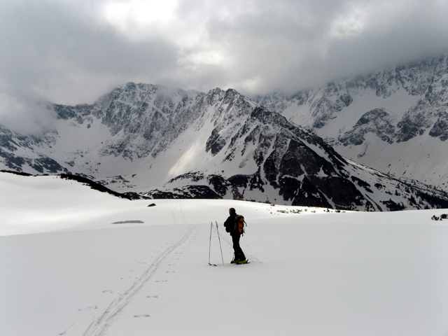 odpoczynek narciarza w Tatrach