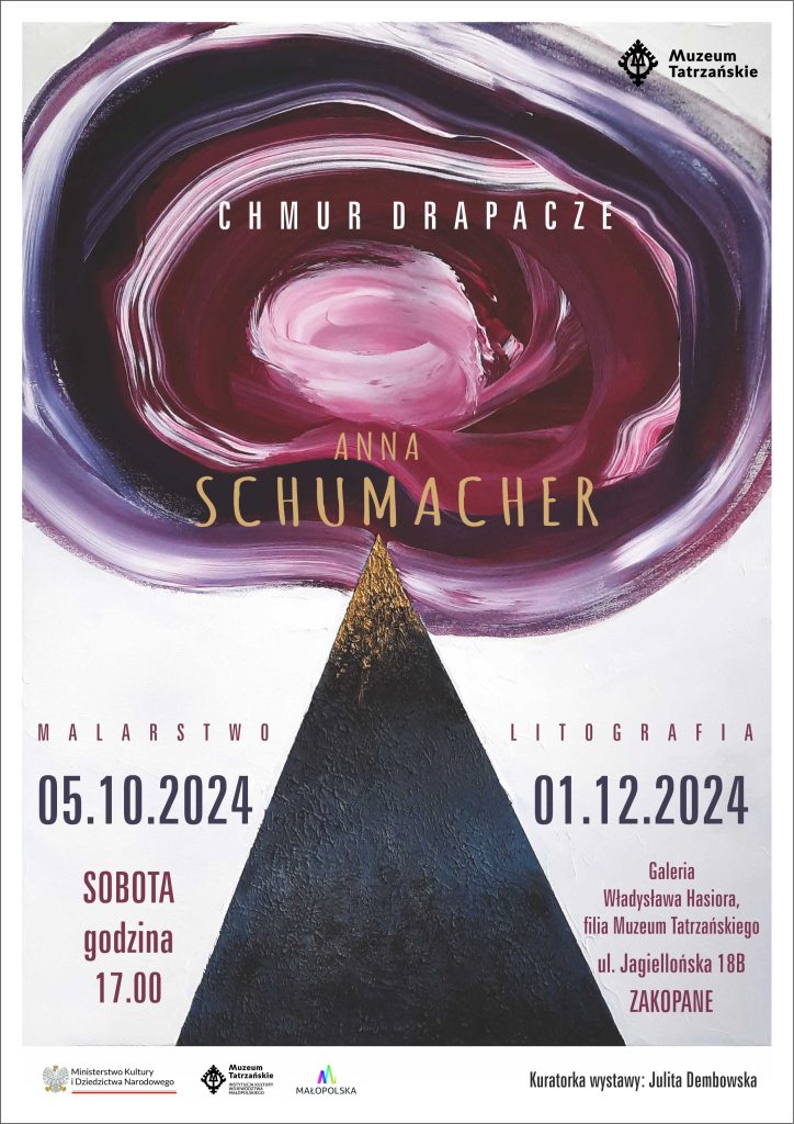 „Chmur Drapacze. Anna Schumacher Malarstwo. Litografia”, 5.10.2024 - 01.12.2024 Galeria Władysława Hasiora, ul. Jagiellońskiej 18 b, ZAKOPANE Abstrakcyjna góra i nad nią fioletowa chmura - obraz