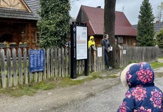 Noc Muzeów z kozicą w tle