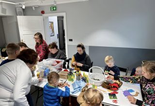 Noc Muzeów z kozicą w tle