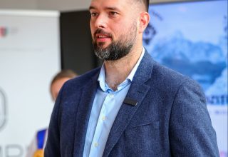 TRZY KOLEJNE WYSTAWY W RAMACH PROJEKTU: NATURA I KULTURA: GÓRY, KTÓRE INSPIRUJĄ