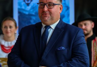 TRZY KOLEJNE WYSTAWY W RAMACH PROJEKTU: NATURA I KULTURA: GÓRY, KTÓRE INSPIRUJĄ