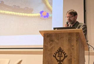 Rozmowy o długim trwaniu — konferencja na 40-lecie Galerii