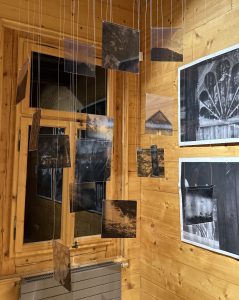 Na zdjęciu fragment wystawy „SpotkajMY się w MT”.