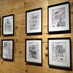 Na zdjęciu rysunki przedstawiające architekturę Podhala prezentowane na wystawie „SpotkajMY się w MT”.