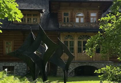 Godziny otwarcia Galerii Sztuki w Willi Oksza 28 czerwca